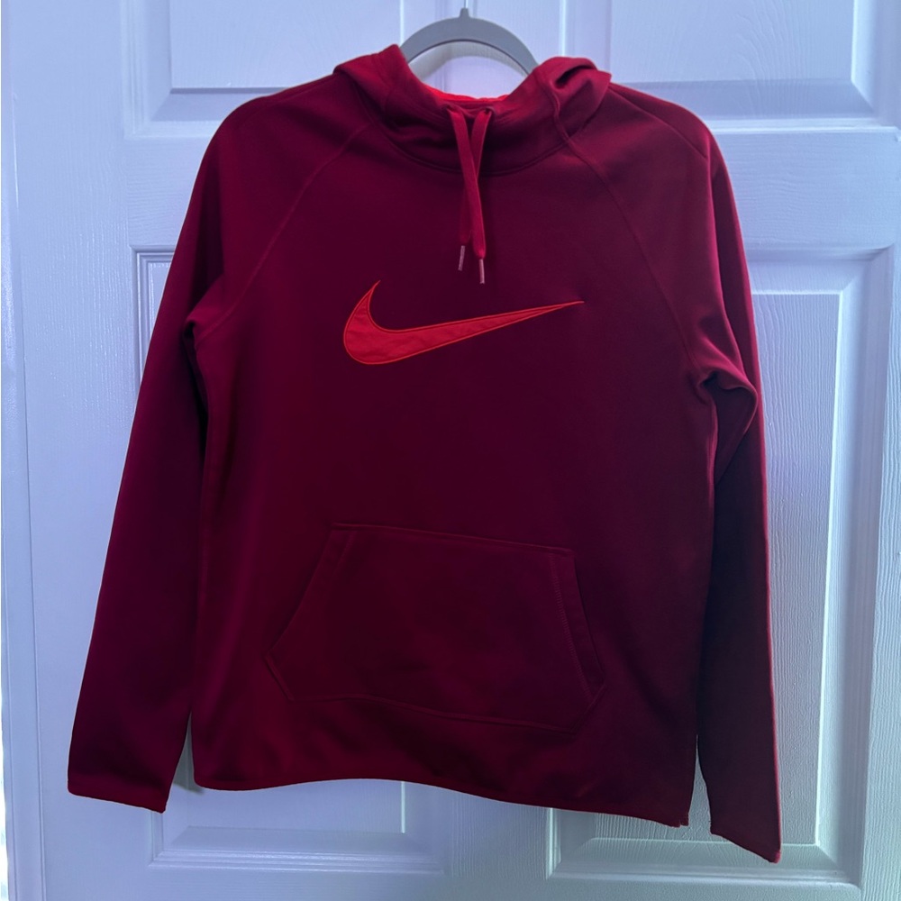 AK7 Nike Therma Training Red Pullover Hoodie‎ Sweatshirt Womens Small